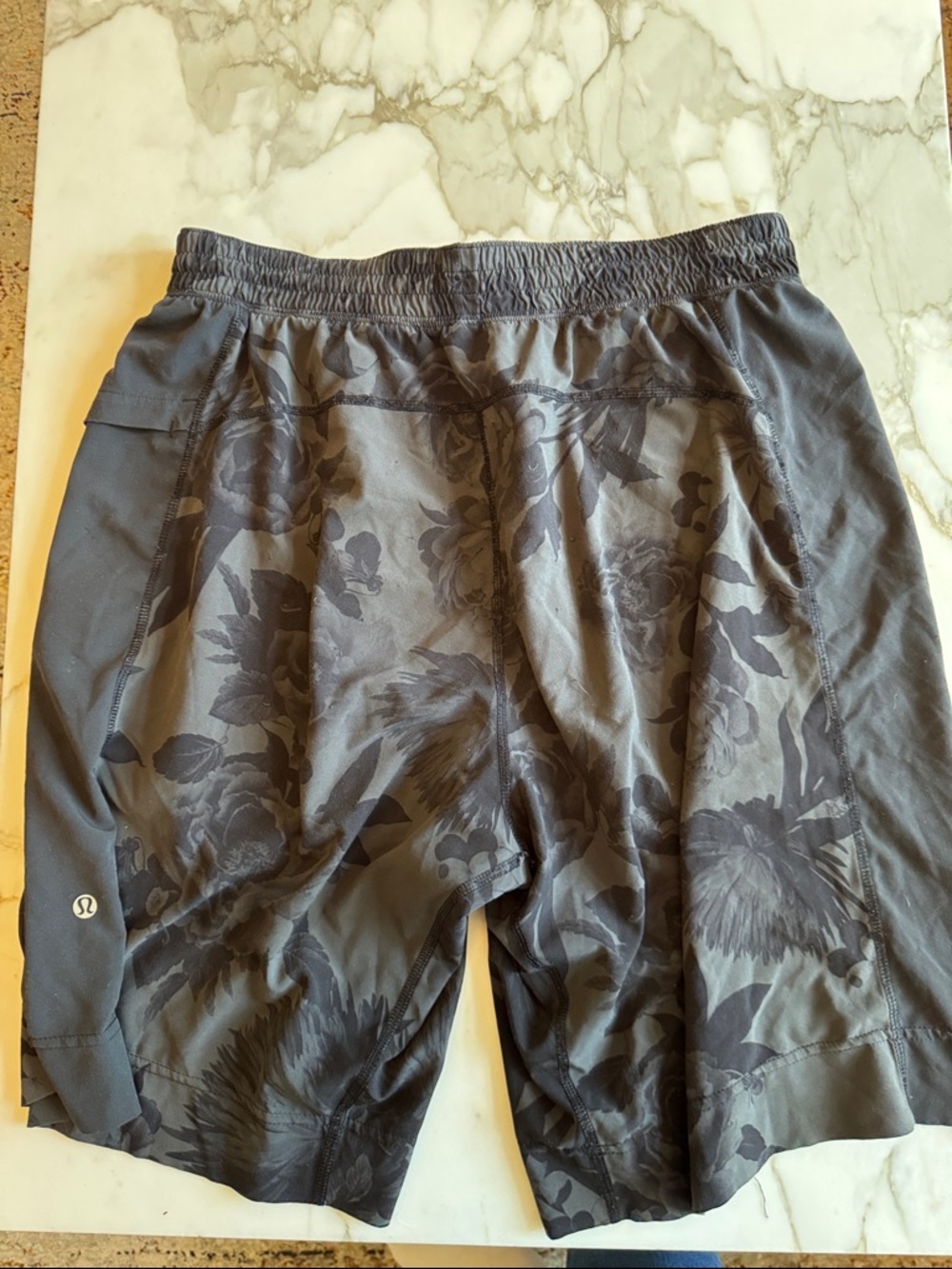 Lululemon Men's Floral Athletic Shorts - Picture 6 of 10